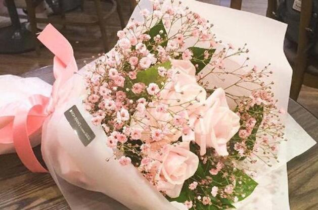求婚 求婚送11朵粉玫瑰代表什么意思